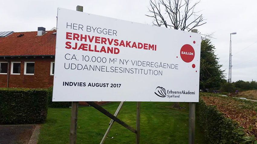 byggeplads skilt Erhversakademi Sjælland